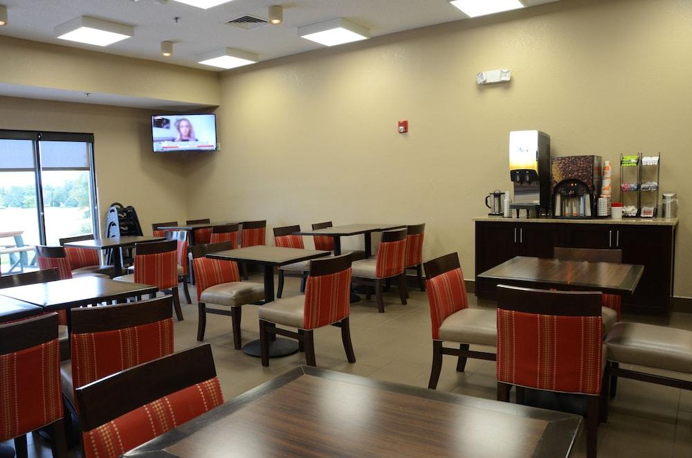 Comfort Inn & Suites Cave City Eksteriør billede