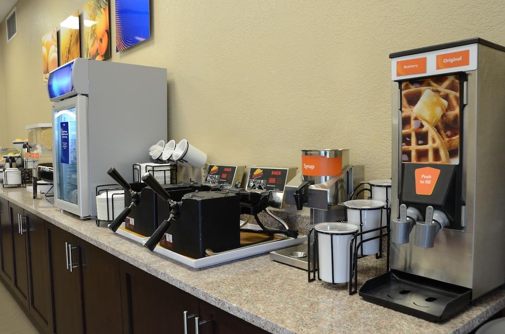 Comfort Inn & Suites Cave City Eksteriør billede
